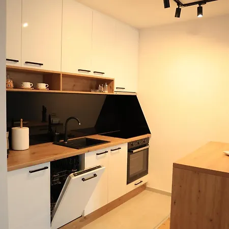 Apartamento Lux Divine With Private Parking Garage Saraievo