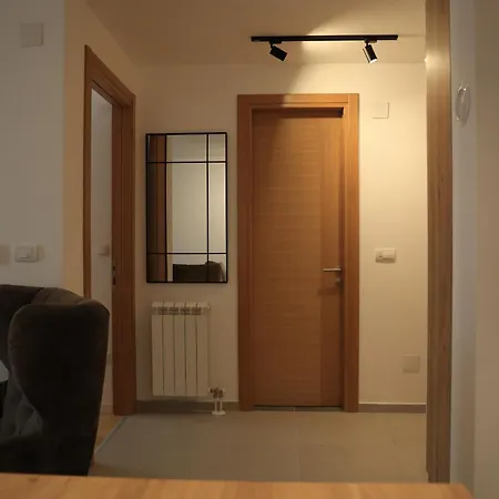 Apartamento Lux Divine With Private Parking Garage Saraievo