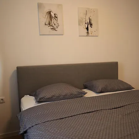 Lux Divine With Private Parking Garage * Sarajevo